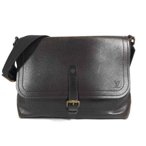 LOUIS VUITTON Handbags - LOUIS VUITTON M92071 Utah Messenger Bag, Crossbody Flap Shoulder Leather, Men...